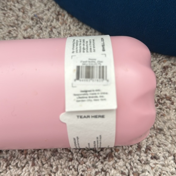 New S’well 25oz Stainless Steel Water Bottle & S’well 16oz Food Canister - Picture 7 of 9